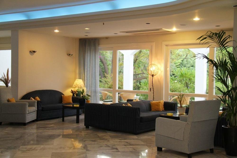 Mantenia Hotel Platanes  Exterior photo