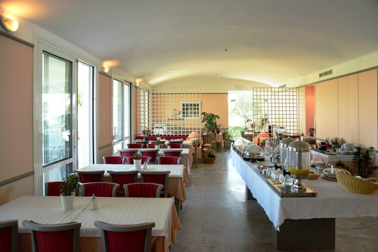 Mantenia Hotel Platanes  Exterior photo
